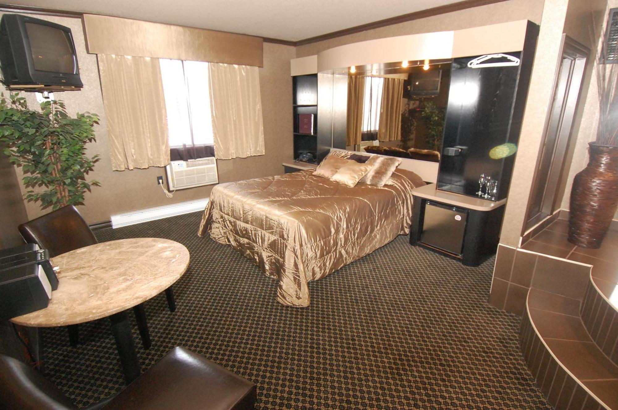 Motel Capri Et Suites 레팡티니 외부 사진