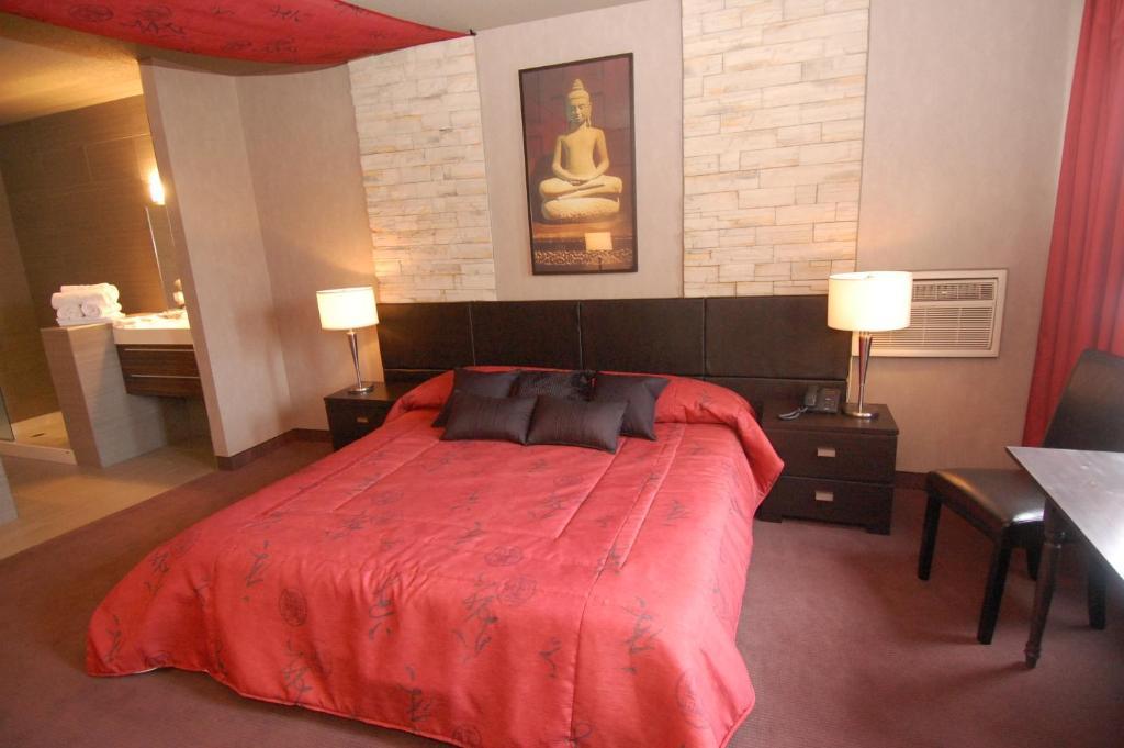 Motel Capri Et Suites 레팡티니 외부 사진